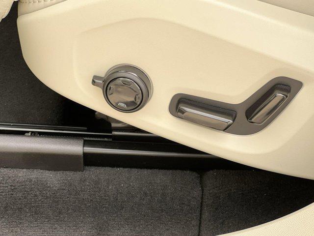 new 2026 Volvo XC60 Plug-In Hybrid car