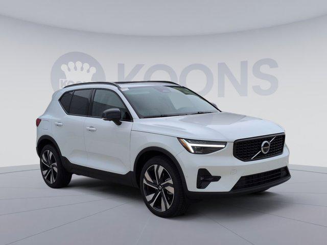 new 2026 Volvo XC40 car, priced at $49,595