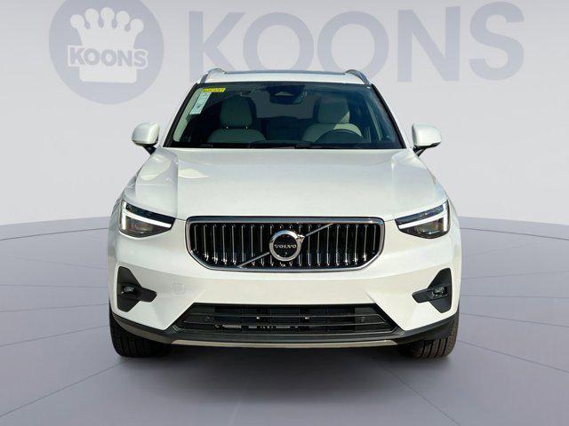 new 2025 Volvo XC40 car, priced at $48,290