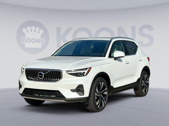 new 2025 Volvo XC40 car, priced at $48,290