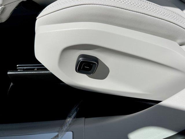 new 2025 Volvo EX90 car, priced at $76,929
