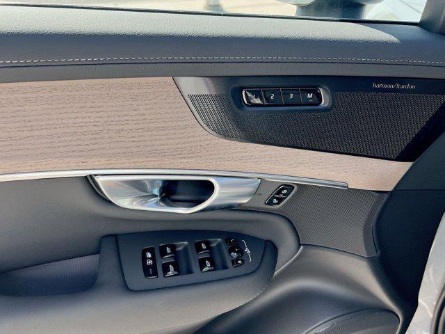 new 2026 Volvo XC90 car, priced at $68,825