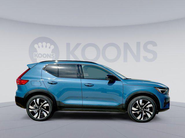 new 2024 Volvo XC40 car, priced at $44,191