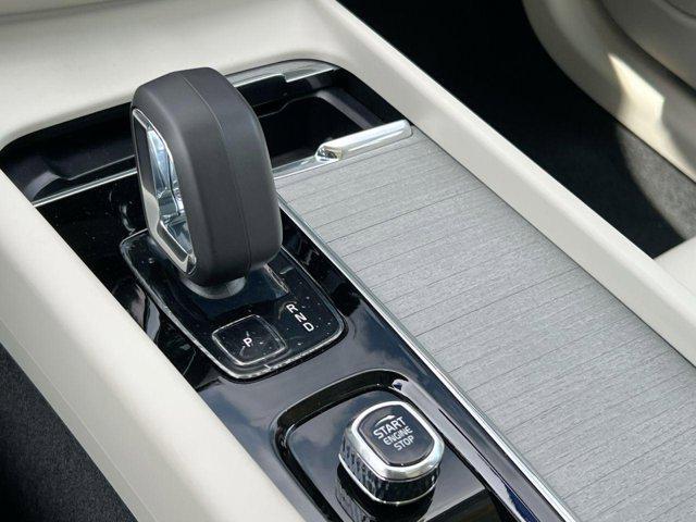new 2025 Volvo XC60 Plug-In Hybrid car, priced at $66,260