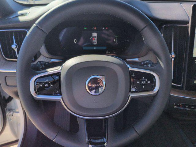 new 2026 Volvo XC60 Plug-In Hybrid car, priced at $66,285