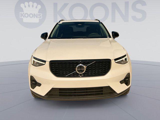 used 2025 Volvo XC40 car, priced at $36,500