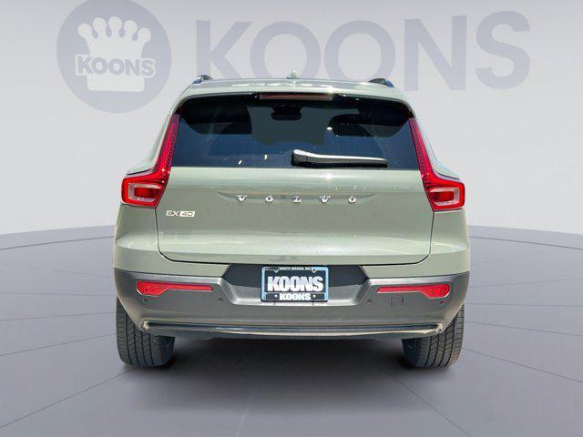 new 2025 Volvo EX40 car, priced at $58,685