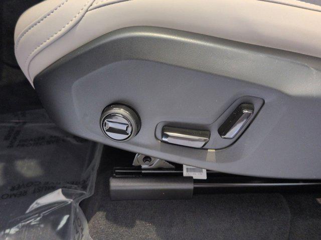 new 2026 Volvo XC90 Plug-In Hybrid car, priced at $78,875
