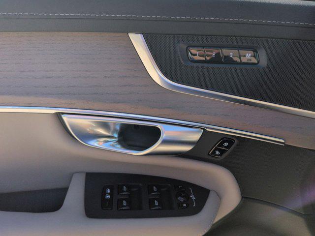 new 2026 Volvo XC90 car, priced at $68,525