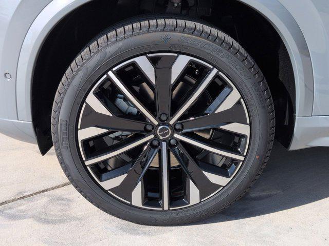 new 2026 Volvo XC90 car, priced at $72,575