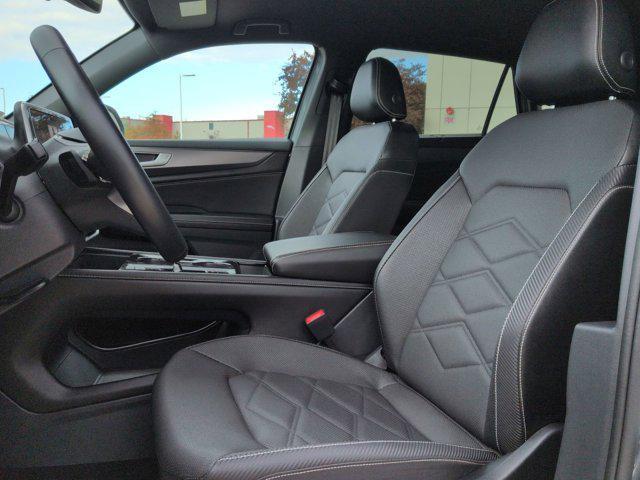 used 2025 Volkswagen Atlas Cross Sport car, priced at $36,000