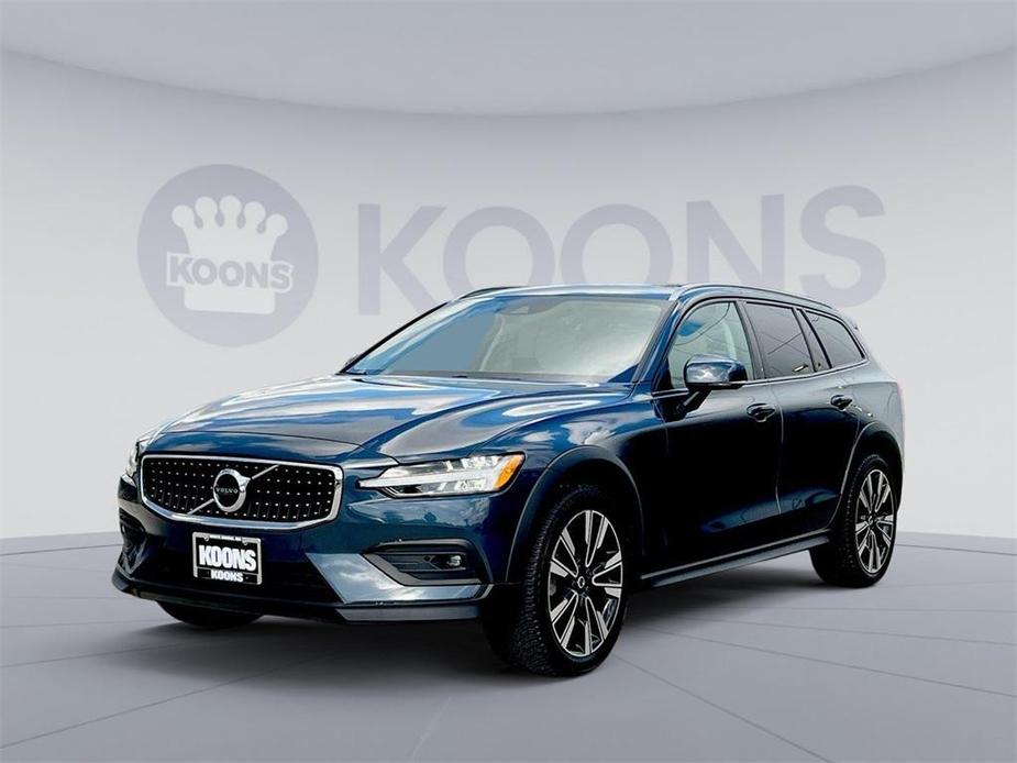 used 2021 Volvo V60 Cross Country car, priced at $31,250
