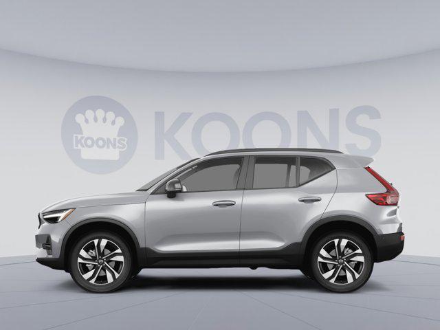 new 2025 Volvo XC40 car, priced at $45,015