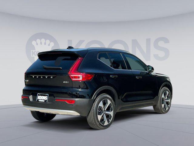 new 2025 Volvo XC40 car, priced at $44,035