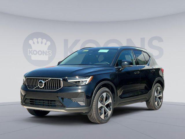 new 2025 Volvo XC40 car, priced at $46,035