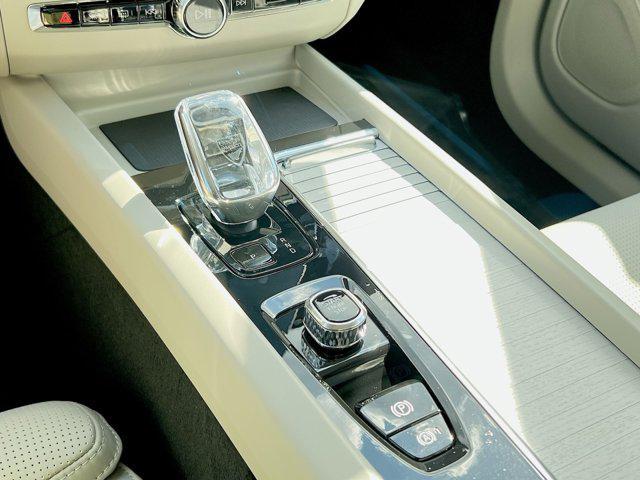 new 2026 Volvo XC60 car, priced at $60,935