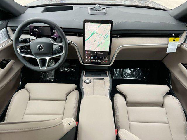 new 2025 Volvo EX90 car, priced at $95,140