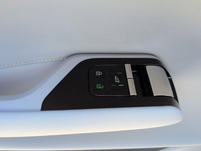 new 2025 Volvo EX90 car, priced at $74,314