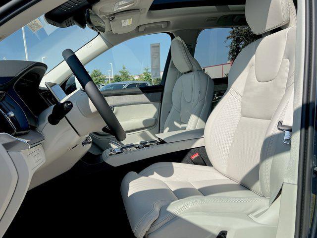 new 2026 Volvo XC90 Plug-In Hybrid car, priced at $81,695