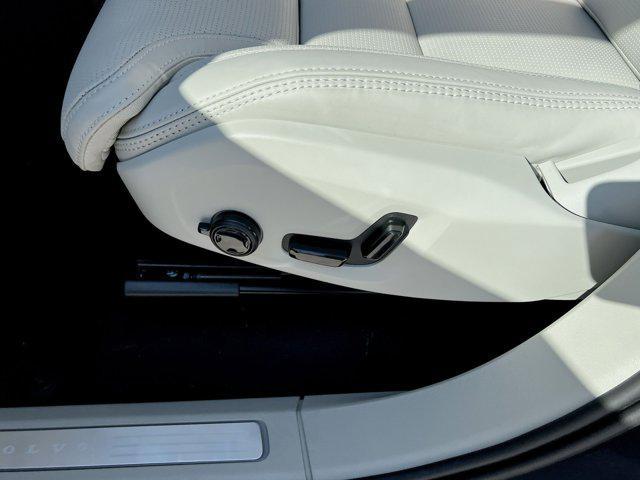 new 2026 Volvo XC90 Plug-In Hybrid car, priced at $81,695