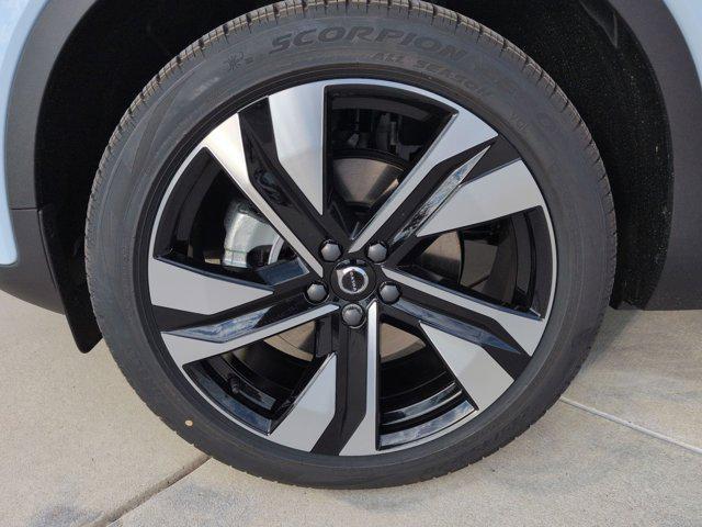 new 2026 Volvo XC40 car, priced at $51,250