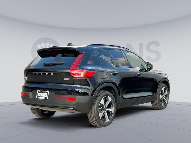 new 2025 Volvo XC40 car, priced at $46,695