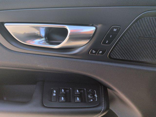 used 2022 Volvo XC60 car, priced at $34,500