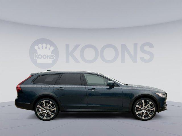 new 2025 Volvo V90 Cross Country car, priced at $68,935