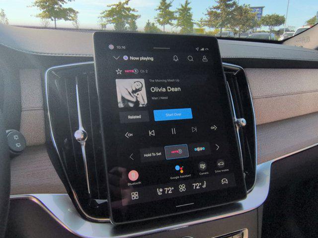 new 2026 Volvo XC90 car, priced at $72,575