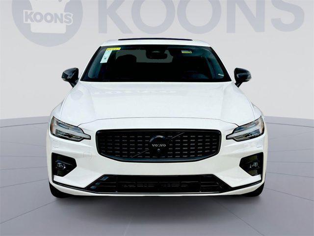 new 2024 Volvo S60 car, priced at $43,000