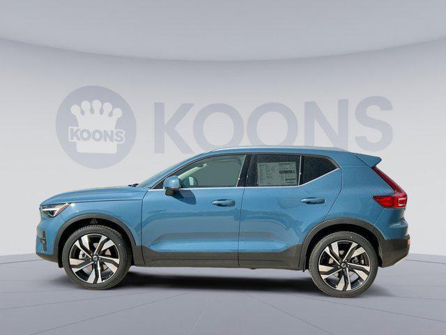 new 2025 Volvo XC40 car, priced at $49,565