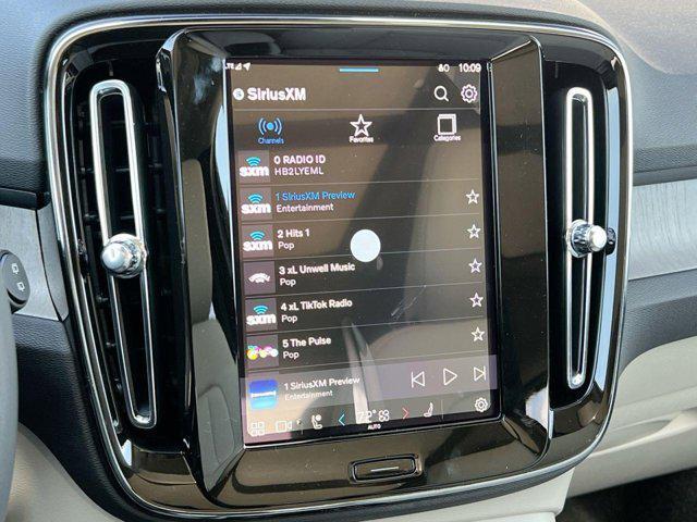 new 2025 Volvo XC40 car, priced at $49,565