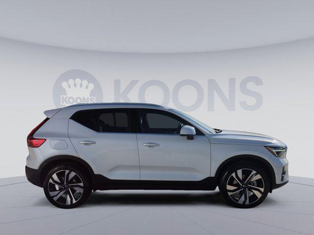 new 2025 Volvo XC40 car, priced at $44,500