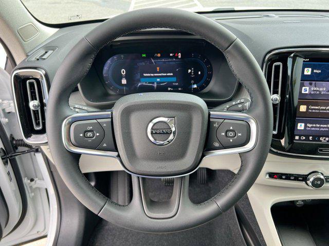 new 2025 Volvo XC40 car, priced at $44,614