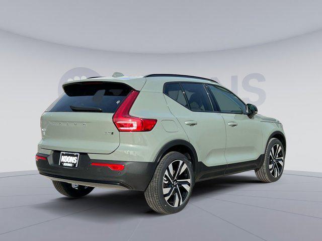 new 2025 Volvo XC40 car, priced at $48,170