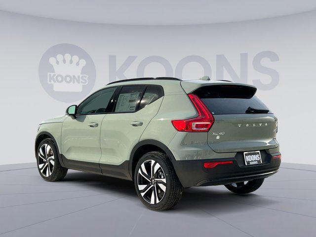 new 2025 Volvo XC40 car, priced at $48,170