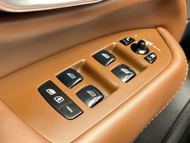 used 2023 Volvo XC90 Recharge Plug-In Hybrid car, priced at $48,000