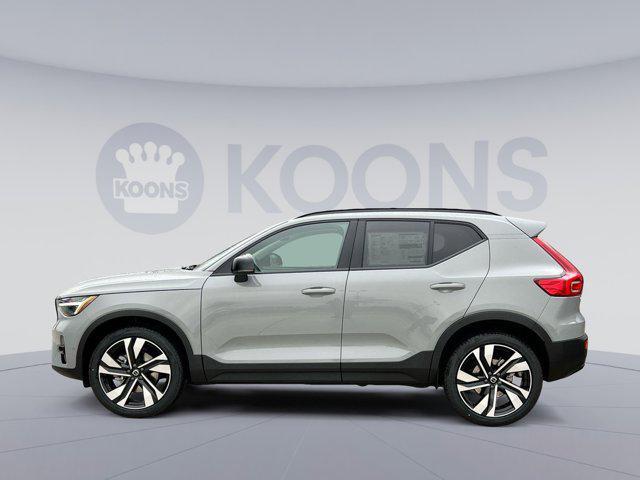 new 2025 Volvo XC40 car, priced at $48,290