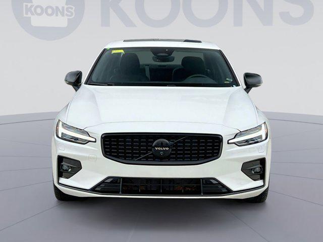 new 2024 Volvo S60 car, priced at $36,000