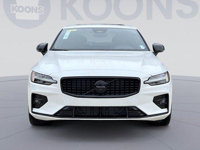 new 2024 Volvo S60 car, priced at $39,000