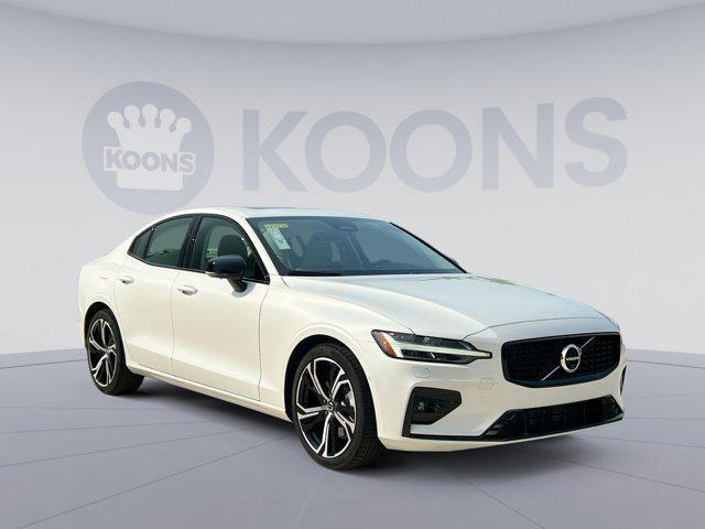 new 2024 Volvo S60 car, priced at $42,975