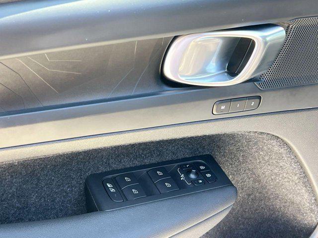 used 2023 Volvo C40 Recharge Pure Electric car, priced at $32,000