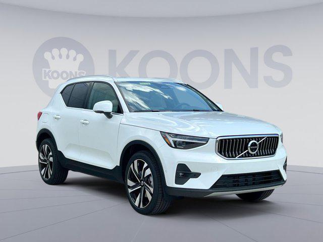new 2025 Volvo XC40 car, priced at $51,565