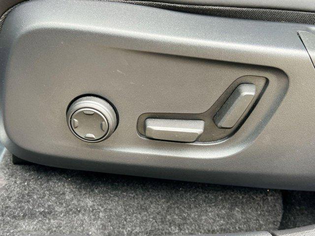 used 2023 Volvo XC40 Recharge Pure Electric car, priced at $39,500