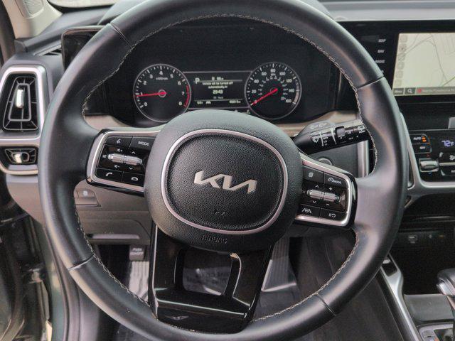 used 2023 Kia Sorento car, priced at $25,500