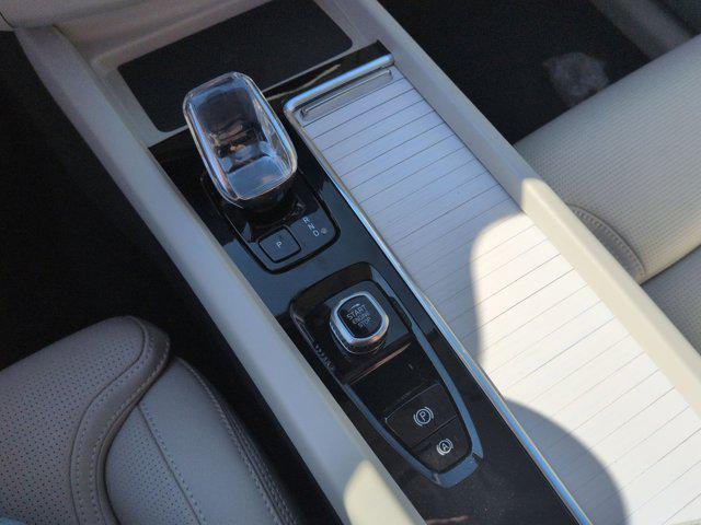 new 2026 Volvo XC60 car, priced at $60,135