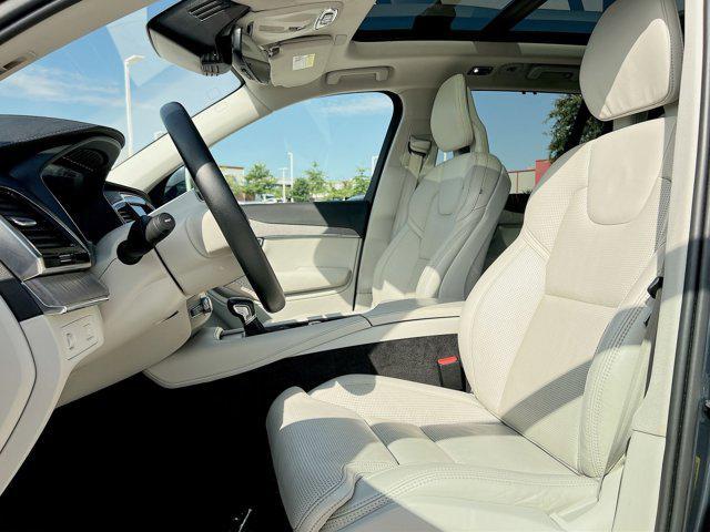 used 2021 Volvo XC90 car, priced at $31,000
