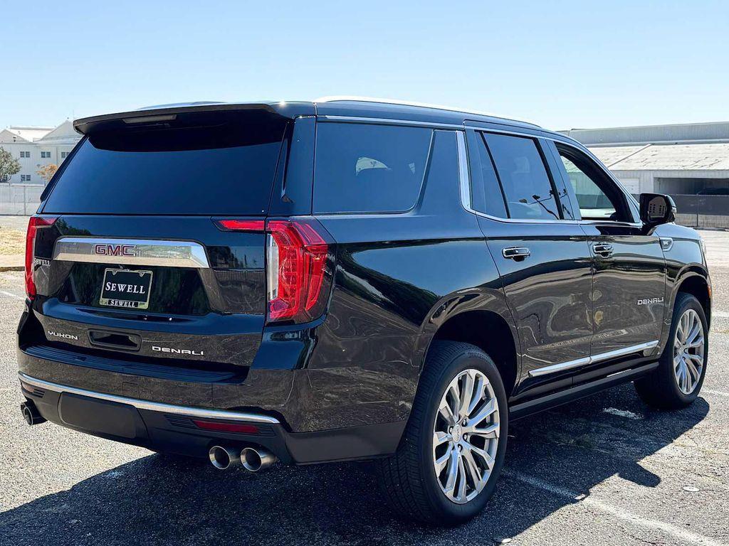 used 2023 GMC Yukon car, priced at $68,991