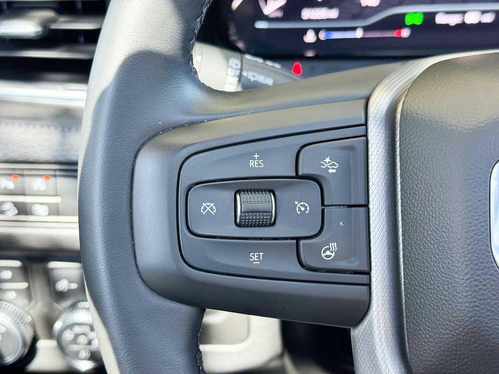 used 2023 GMC Yukon car, priced at $68,991
