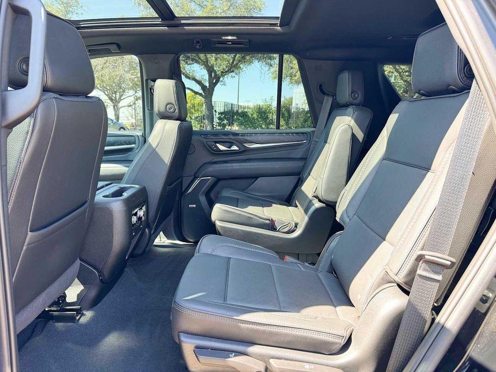 used 2023 GMC Yukon car, priced at $68,991